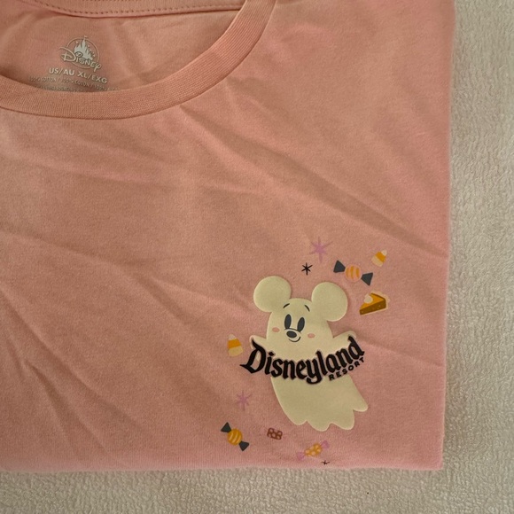 2025 DISNEY HALLOWEEN FABOOLOUS MINNIE CUTIE GHOST TSHIRT - Picture 3 of 6